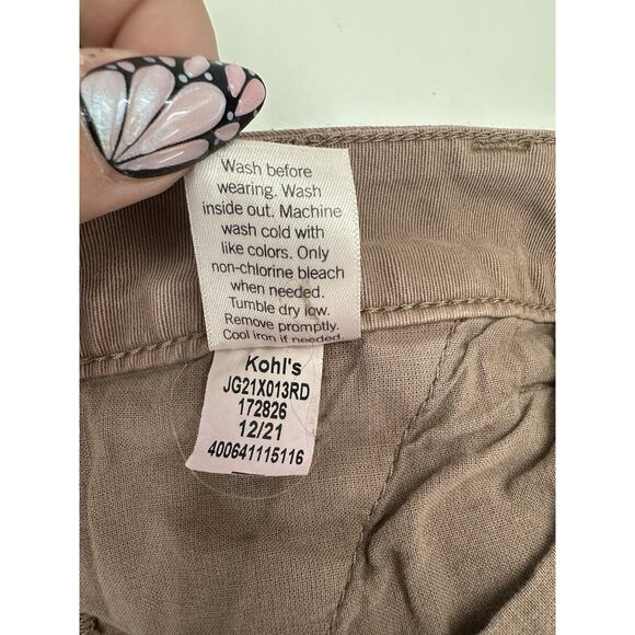 SO Womens Juniors Shorts Size 17 Brown Chino Short - Picture 5 of 10